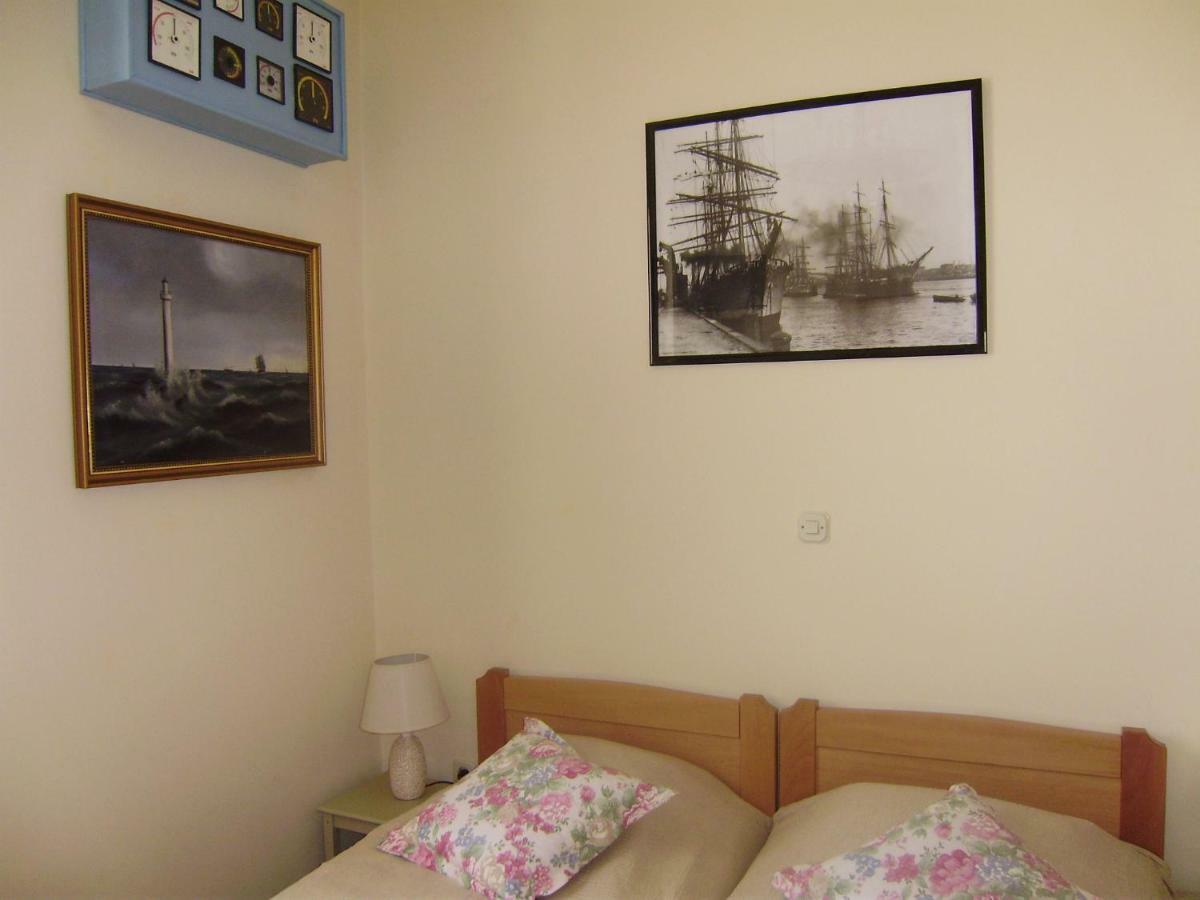 Anthea Rooms Split Exterior photo